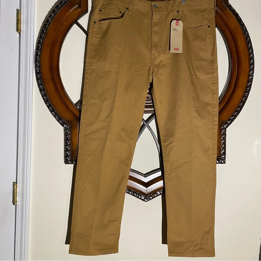Levi’s 502 Taper Fit Jeans